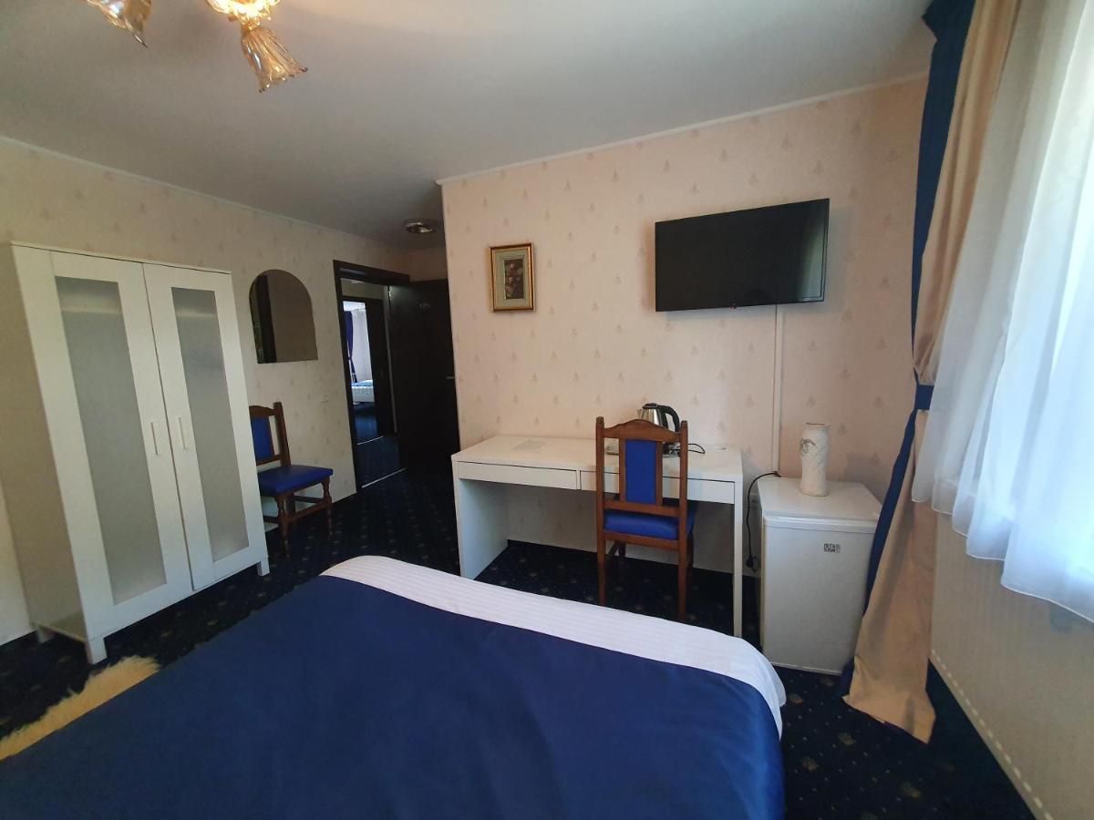 Hotel Green Palace Sinaia Buitenkant foto