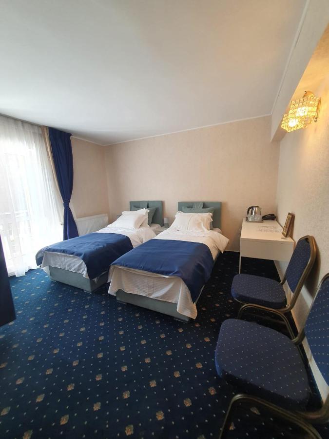 Hotel Green Palace Sinaia Buitenkant foto